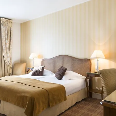 Le Friedland Hotel Parijs