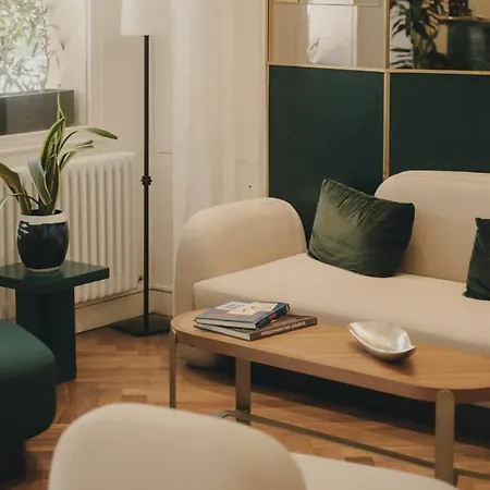 Le Friedland Отель 4*
